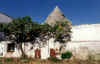 trullo.JPG (57581 byte)